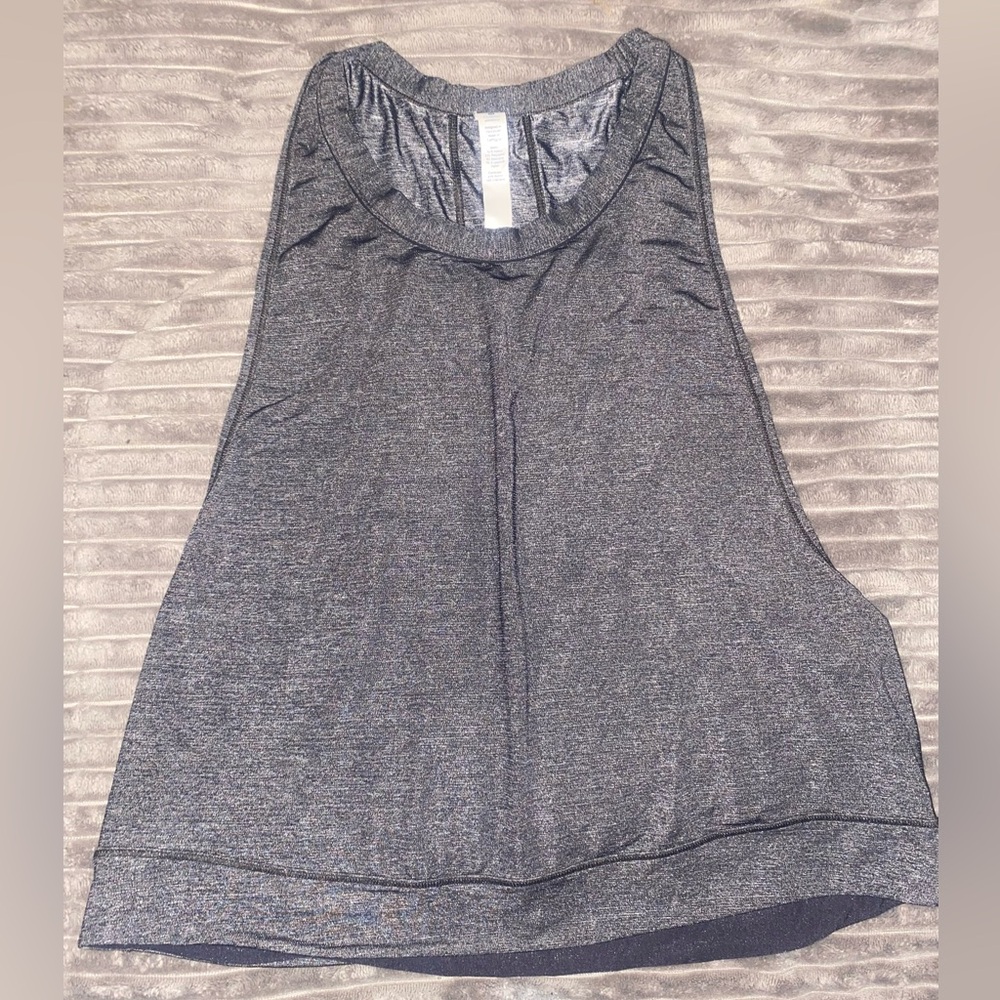 Lululemon Tank Top Ladies 6 Gray Sleeveless Athletic Gym Workout Yoga Womens